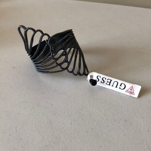 NWT 🌸 Guess Black Beaded Butterfly Type Bracelet